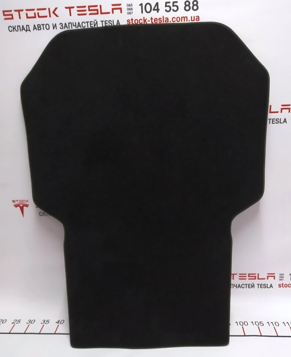 7 Килимове покриття боксу подкапотного RWD Tesla model S 1007325-00-E