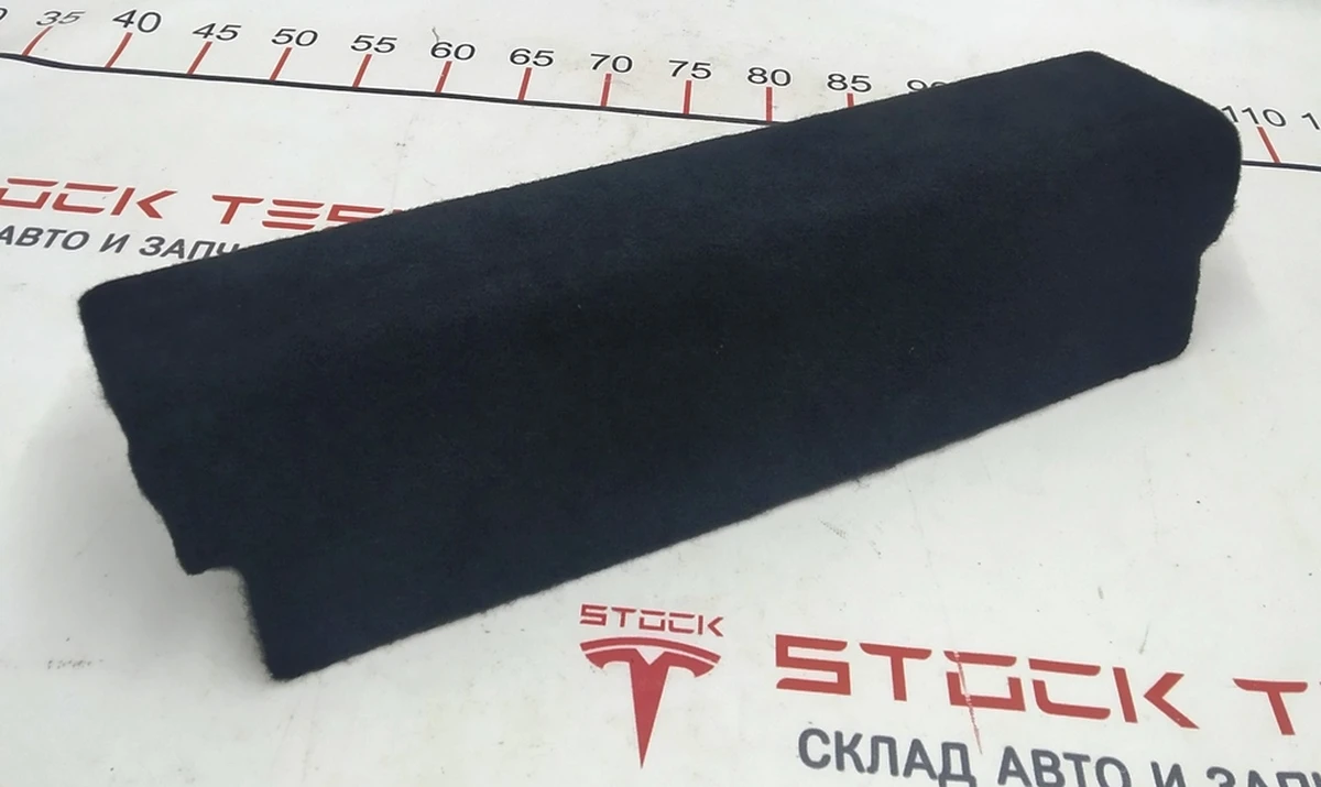 6 Килимова обшивка П-подібна переднього боксу підкапотного Tesla model S 1007326-00-F