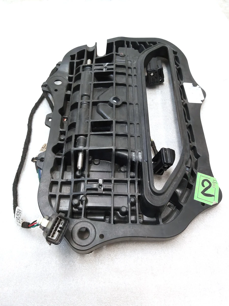 1 Механизм ручки наружной передней правой GEN 1 Tesla model S 1135725-S0-A