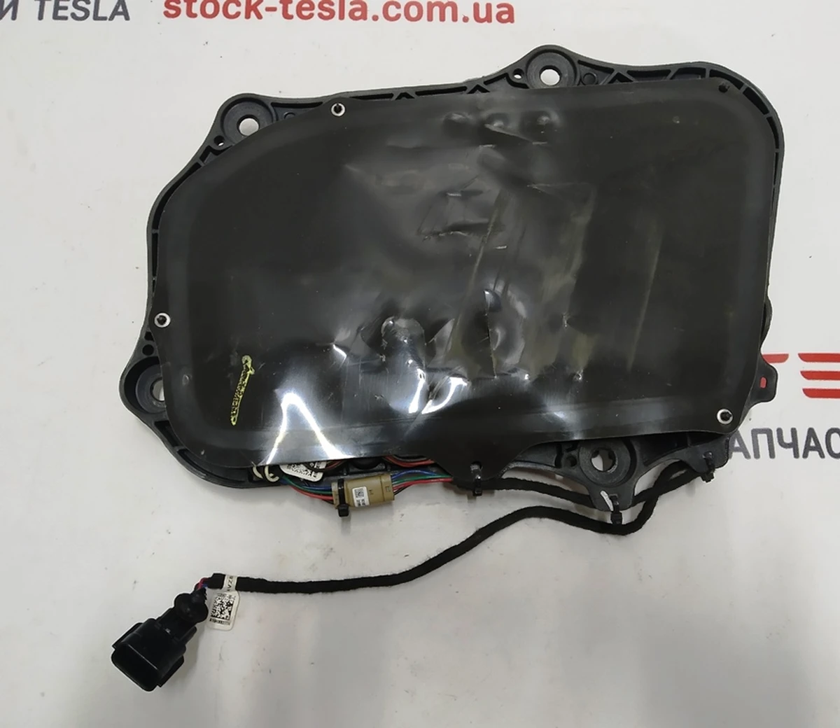 1 Механізм ручки зовнішньої передньої правої у зборі GEN 1 Tesla model S 1135725-S0-A