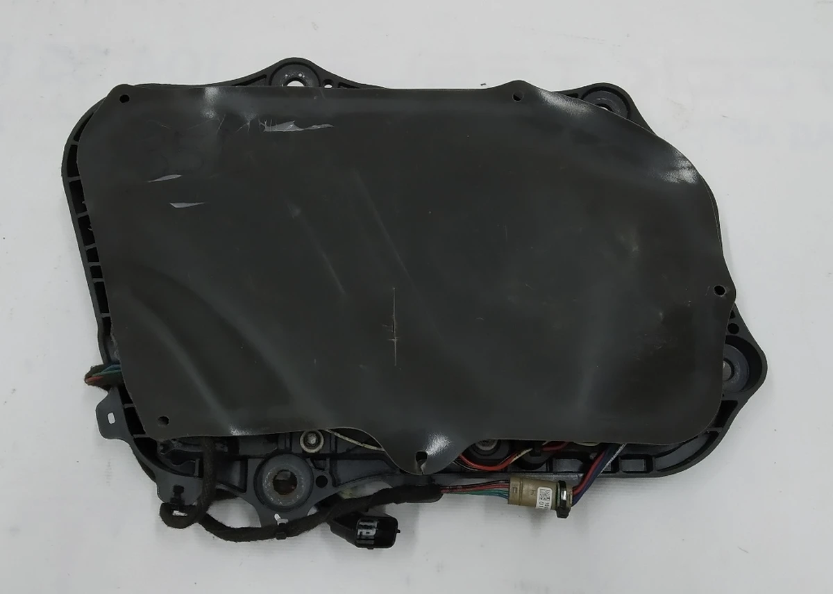 1 Механізм ручки зовнішньої передньої лівої GEN 1 без хрому Tesla model S 1135718-S0-A