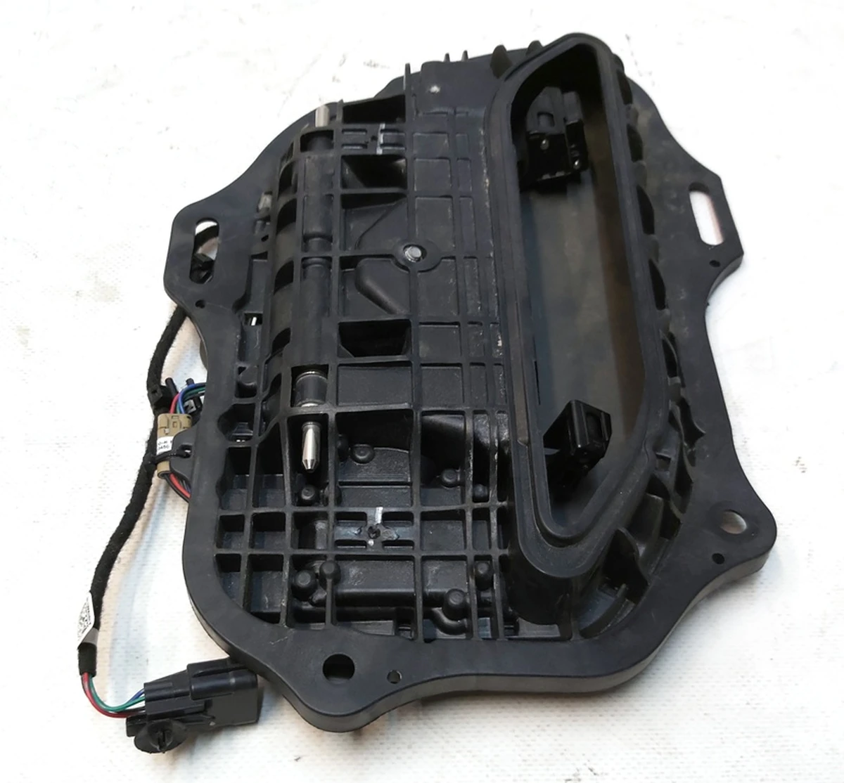 5 Механізм ручки зовнішньої задньої правої в зборі GEN 1 Tesla model S 1135723-S0-A