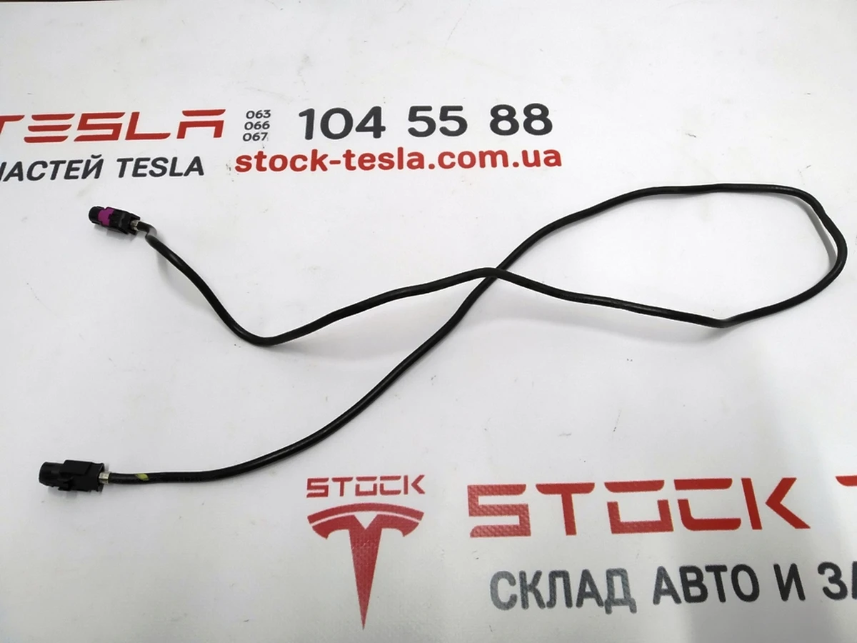 1 Кабель HSD MCU TO IC Tesla model S 1004422-00-G