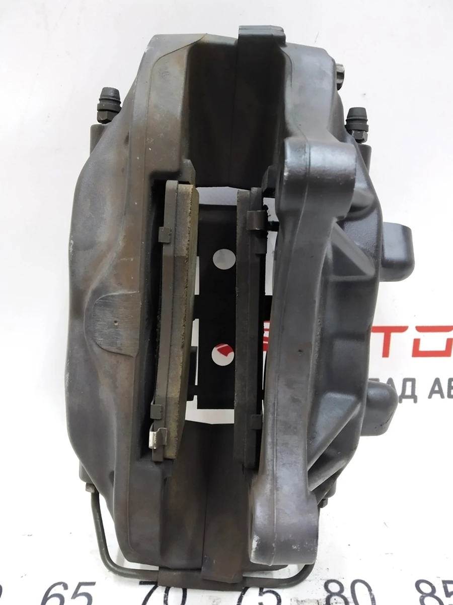 1 Супорт гальмівний передній правий BREMBO Tesla model S 1007795-00-C