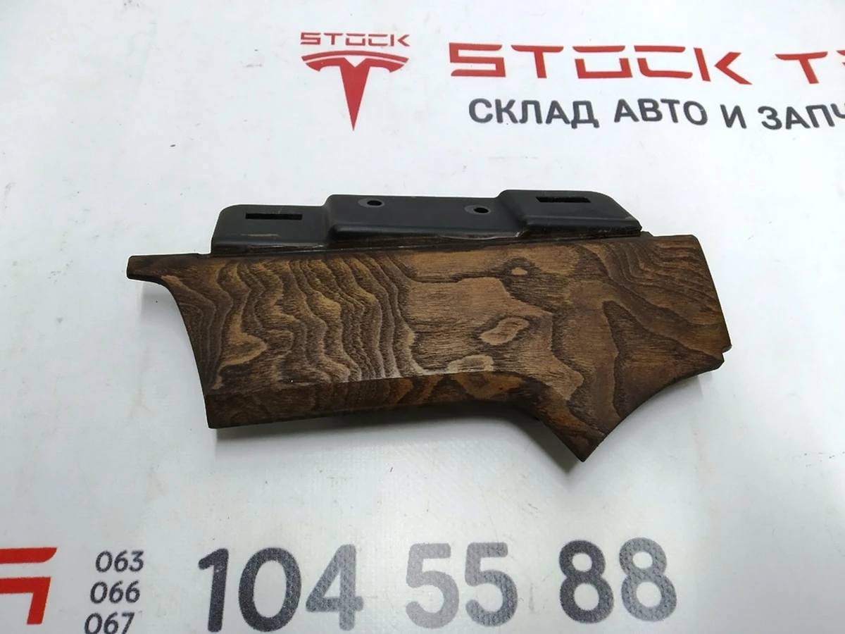 18 Декоративна накладка центральної панелі водійська ліва FIGURED ASH MATA Tesla model S REST, Tesla model X 1004518-99-H