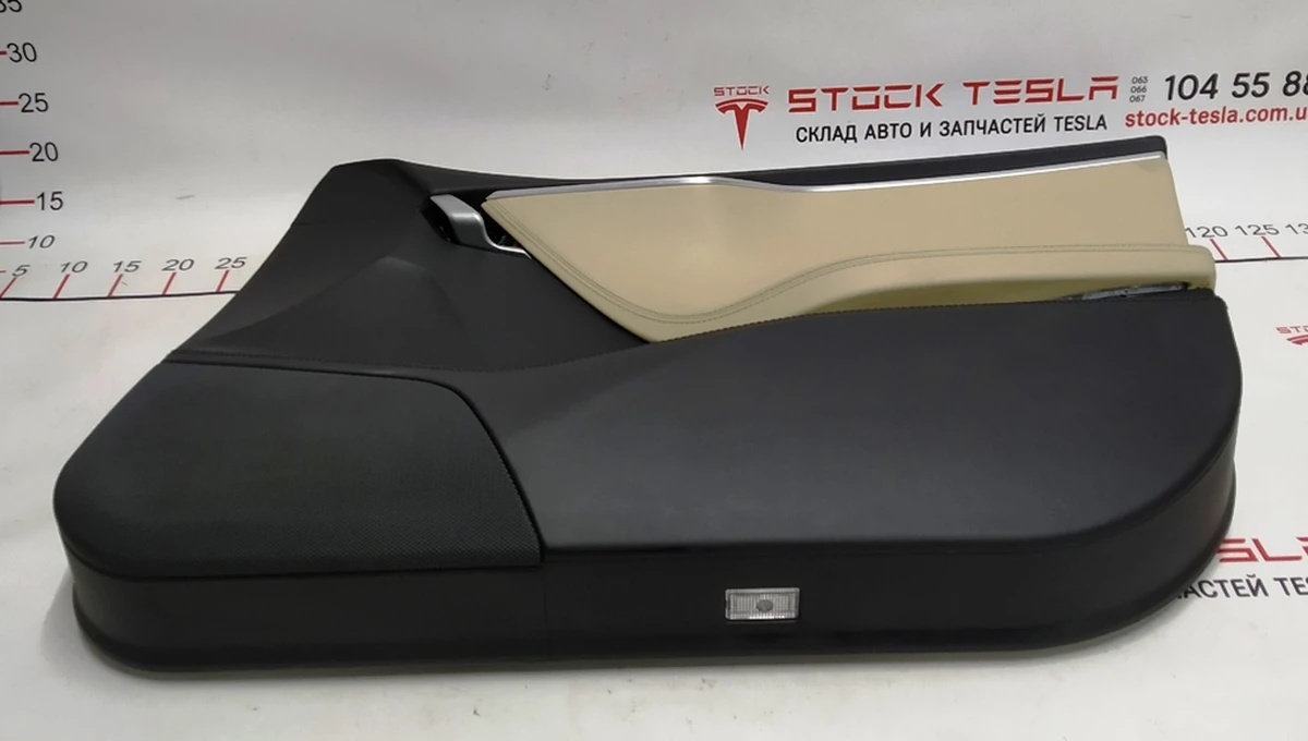 3 Front Right Door Map Assembly PUR BLACK PUR MOJAVE Tesla model S, model S REST 1007936-22-M
