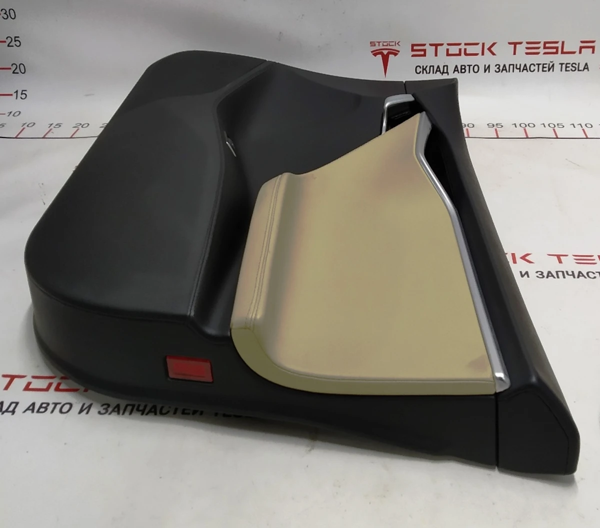 3 Front Right Door Map Assembly PUR BLACK PUR MOJAVE Tesla model S, model S REST 1007936-22-M