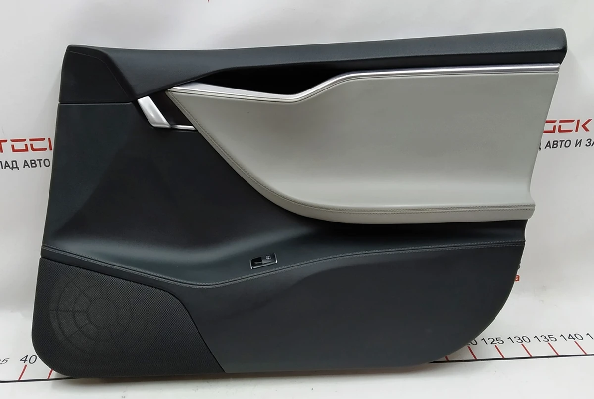 3 Front Right Door Map Assembly NO ADPT PUR/PVC BLACK/GREY Tesla model S, model S REST 1007936-24-M