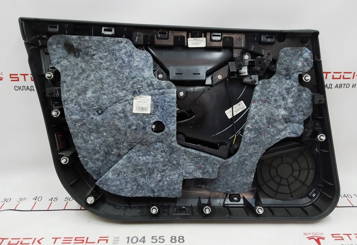 3 Front Right Door Map Assembly NO ADPT PUR/PVC BLACK/GREY Tesla model S, model S REST 1007936-24-M