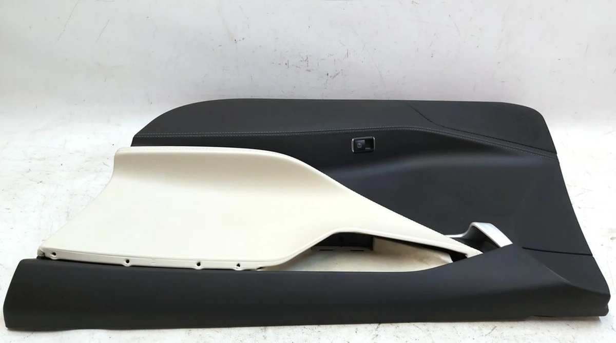 3 DR FR RH PURB/G/PUR13/PVCB CREAM PREM without molding Tesla model S REST 1007936-52-N