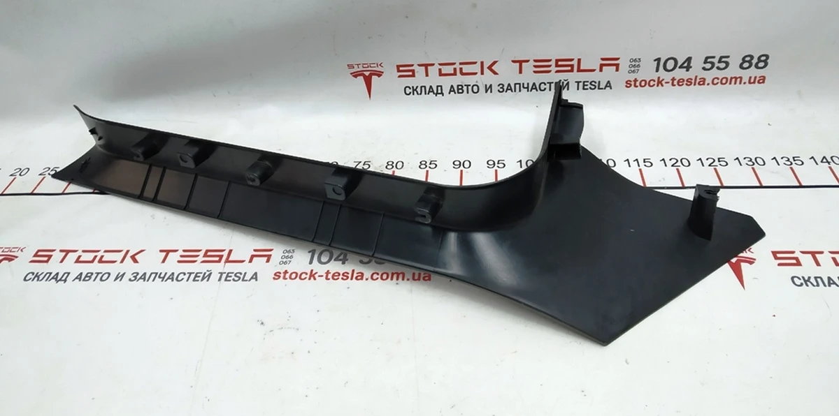 8 Облицювання порога стійки А нижня права (з пошкодженнями) Tesla model S, model S REST