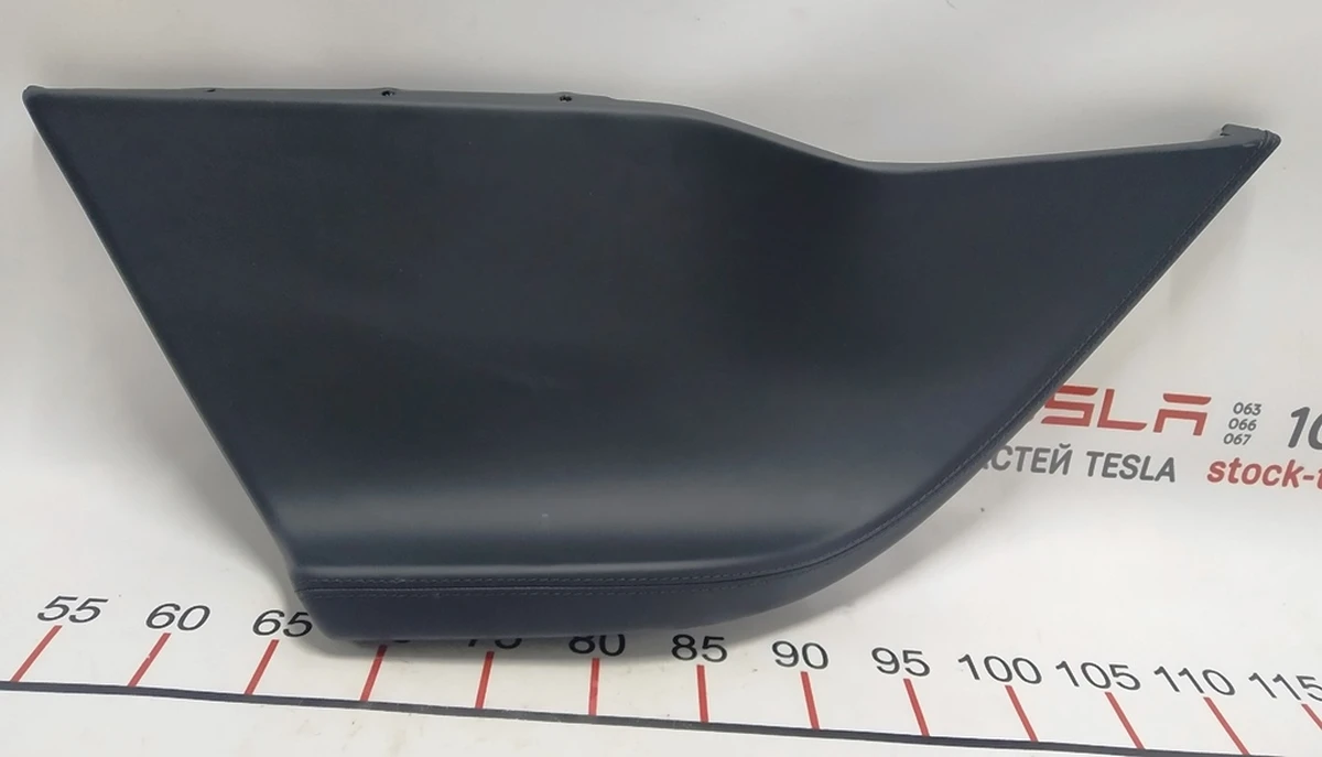 32 Карман карты двери задней левой PVC BLK 40B (мелкозерн. кожа, без доп. подсв.) Tesla model S, model S REST 6007497-01-J
