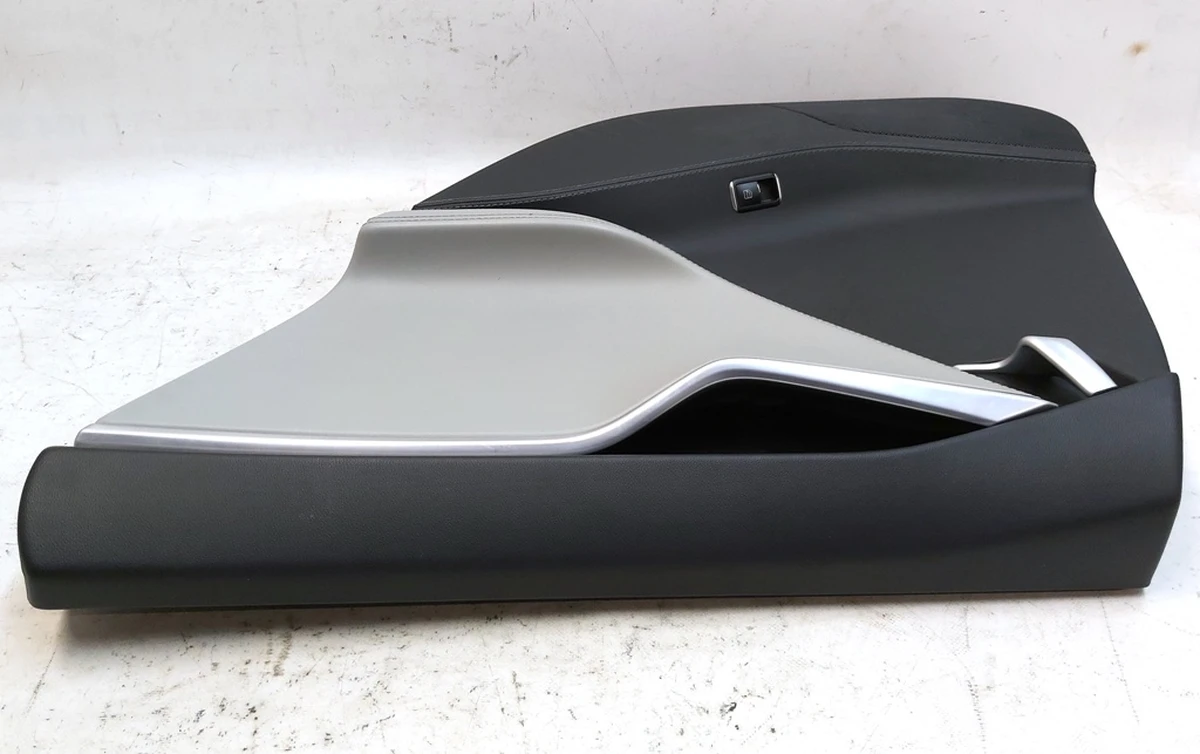 4 DR RR RH PUR/PVC BLACK/GREY damaged Tesla model S, model S REST 1008105-13-L