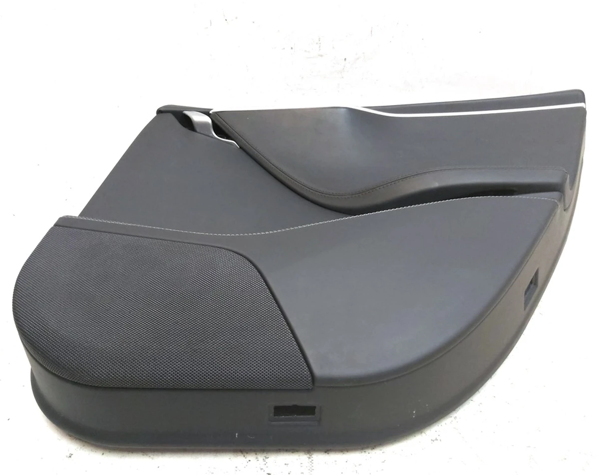 4 Карта дверей задньої правої у зборі LTHRA/LTHRA/PVCB BLACK з пошкодженням Tesla model S, model S REST 1008105-14-L