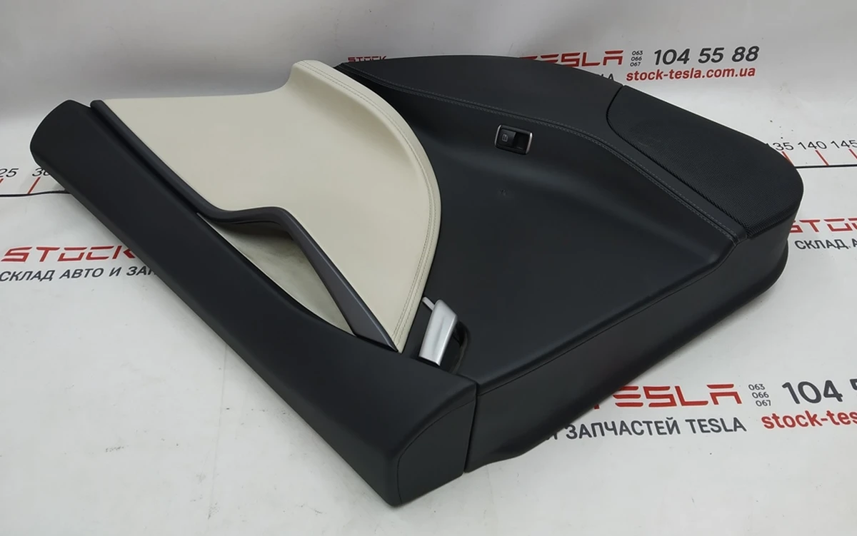 4 Карта дверей задньої правої у зборі PURB/G/PUR13/PVCB CREAM PREM (з пошкодженням) Tesla model S REST 1008105-52-L