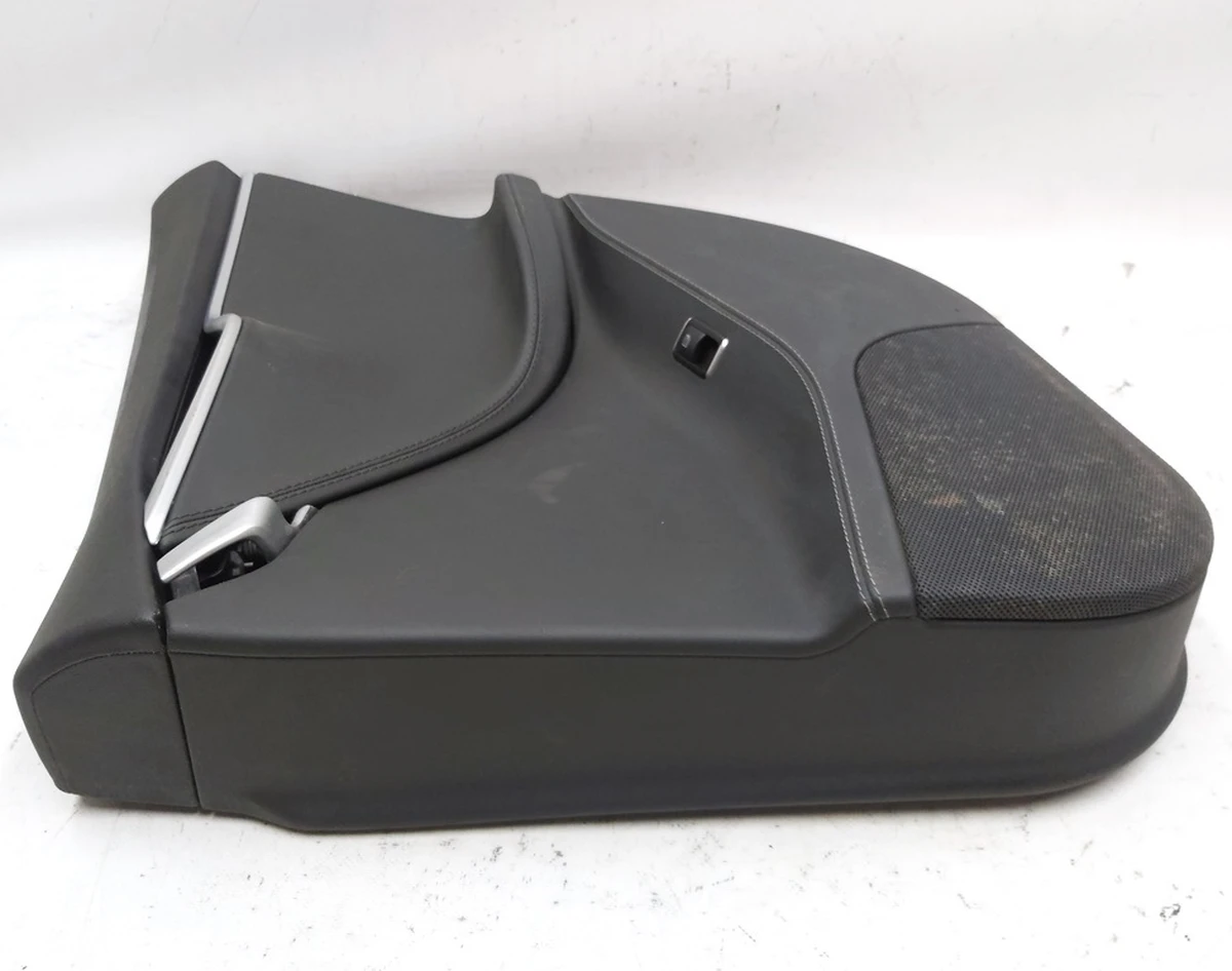 4 DR RR RH PURB/PVCB/PVCB BLACK NO ADPT damaged Tesla model S, model S REST 1008105-00-L