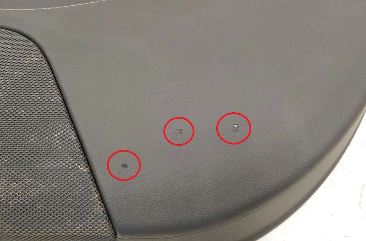 4 DR RR RH PURB/PVCB/PVCB BLACK NO ADPT damaged Tesla model S, model S REST 1008105-00-L