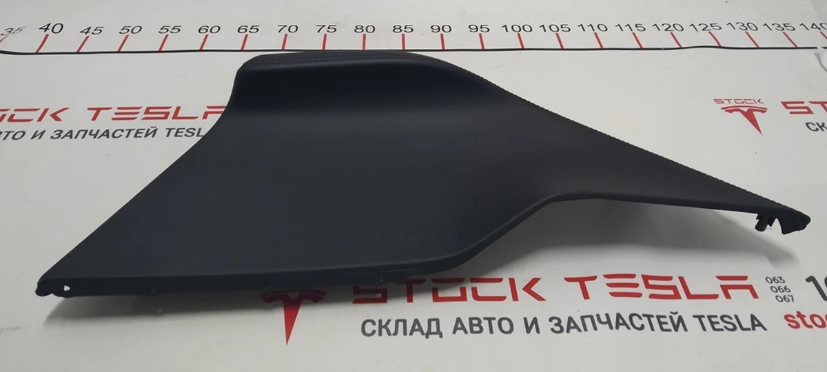 33 Кишеня карти дверей задньої правої PVC BLK 40B (дрібнозерняна шкіра, без дод. підсв) Tesla model S, model S REST