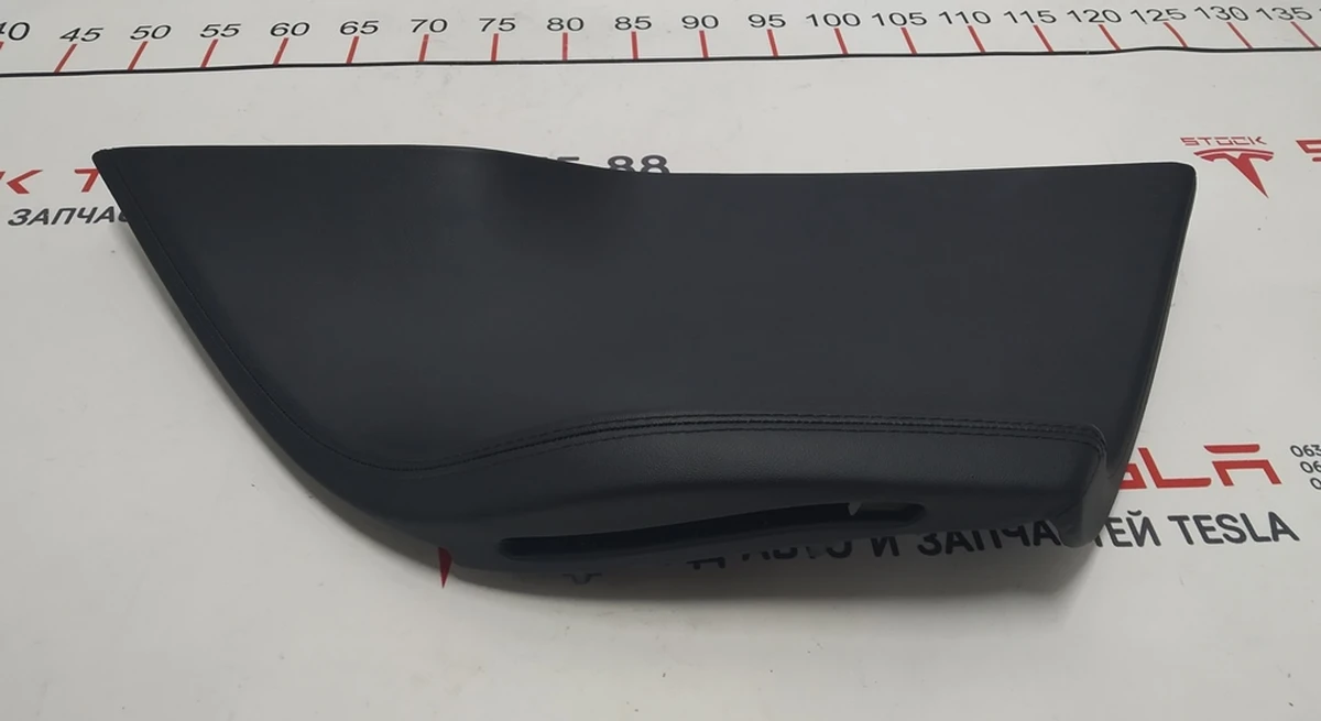 33 Кишеня карти дверей задньої правої NGMP (крупнозерн. шкіра, з дод. підсвічуванням) Tesla model S, model S REST