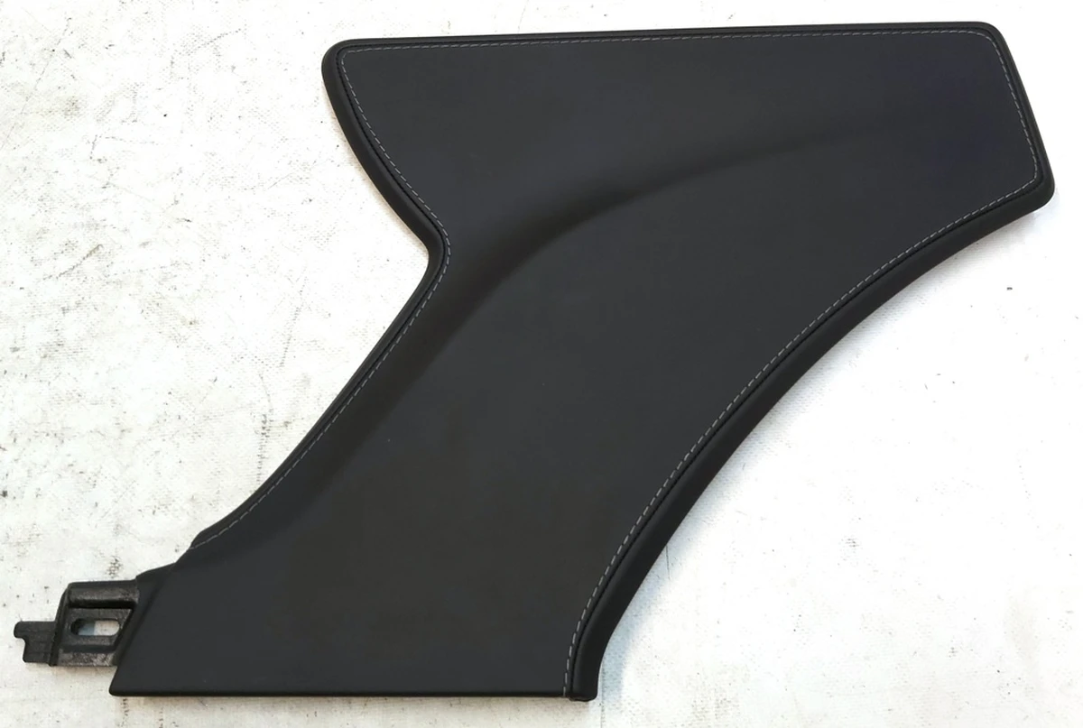 7 Облицовка центральной консоли левая задняя PVC BLACK Tesla model S, model S REST 1008224-02-G
