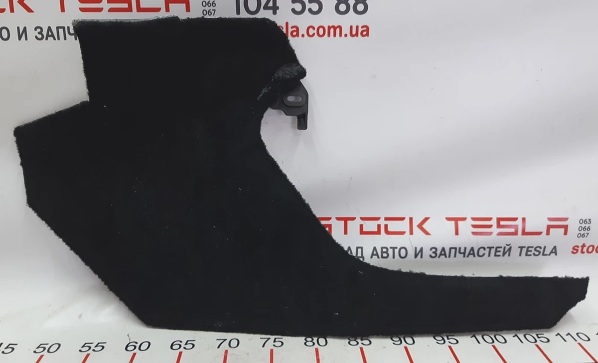 5 Облицювання центральної консолі ліва передня Tesla model S, model S REST 1008247-00-I