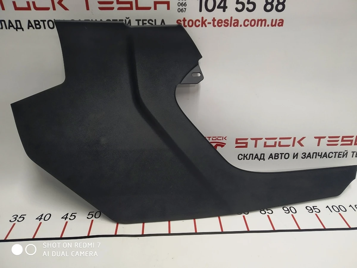 Облицовка центральной консоли левая передняя пластик Tesla model S, model S REST 1008248-00-E