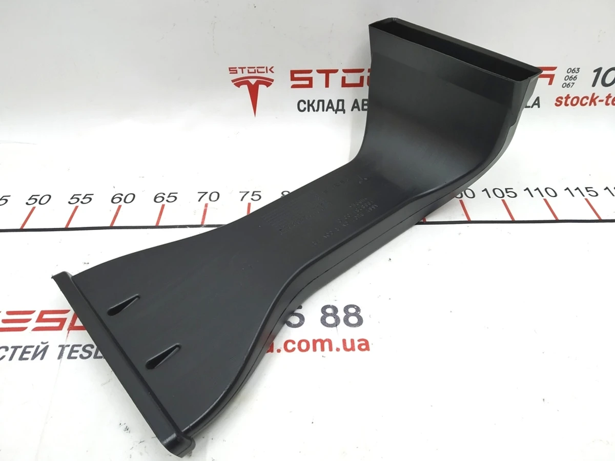 13 Повітропровід центральної консолі передній Tesla model S, model S REST 1008281-00-F