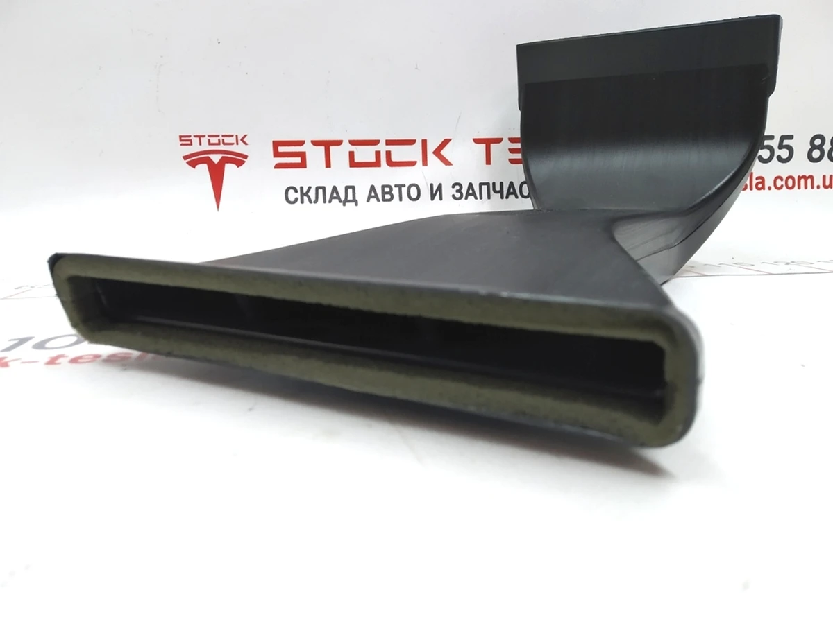 13 Повітропровід центральної консолі передній Tesla model S, model S REST 1008281-00-F