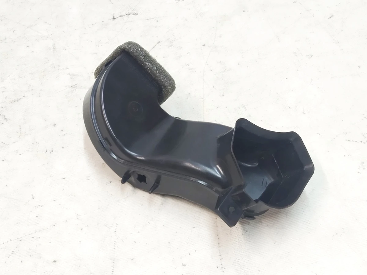 1 Повітропровід центральної панелі верхній (на скло DEFROST) без термодатчика Tesla Model S, Model S REST, Model X 1008282-00