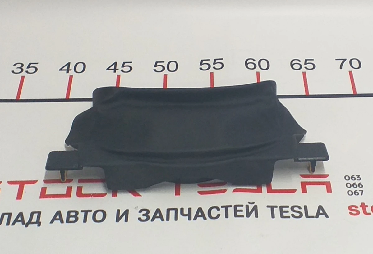 19 Накладка декоративная рулевой колонки Tesla Model S, Model S REST, Model X 1008303-01-E