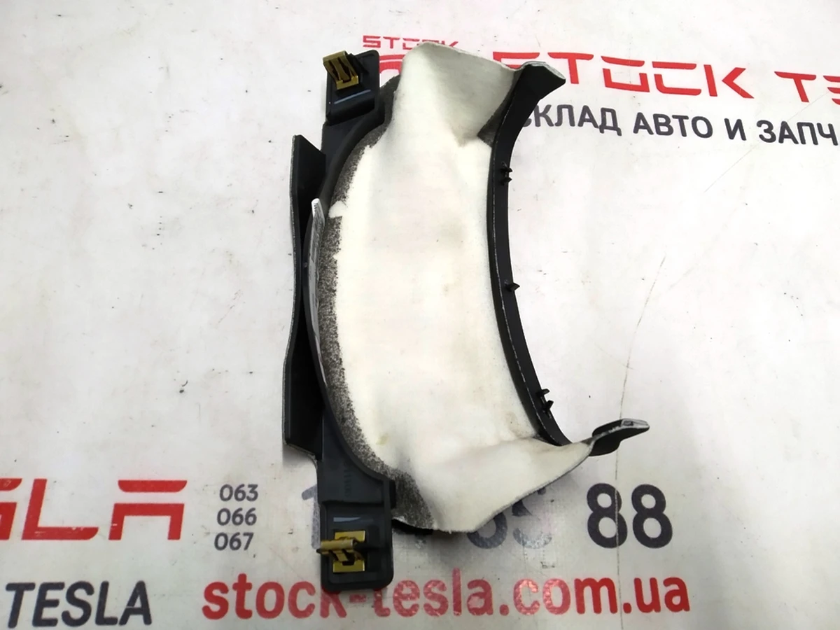 19 Накладка декоративна рульової колонки Tesla Model S, Model S REST, Model X 1008303-01-E