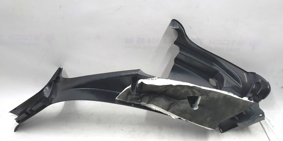 17 Облицювання стійки C нижня права LTHR GREY Tesla model S, model S REST 1051769-05-C