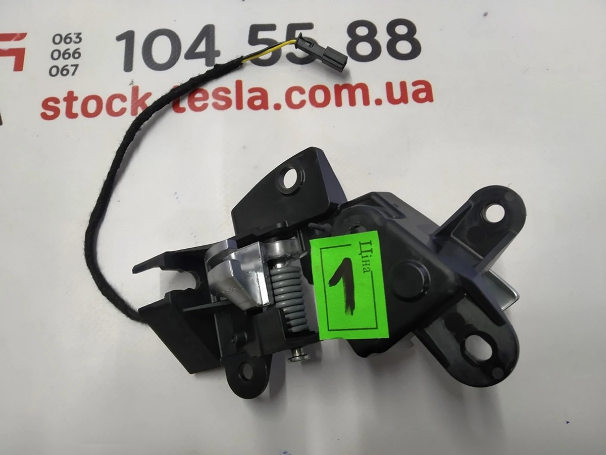 7 Ручка відкриття дверей внутрішня передня ліва в зборі Tesla model S, model S REST 1002973-00-G