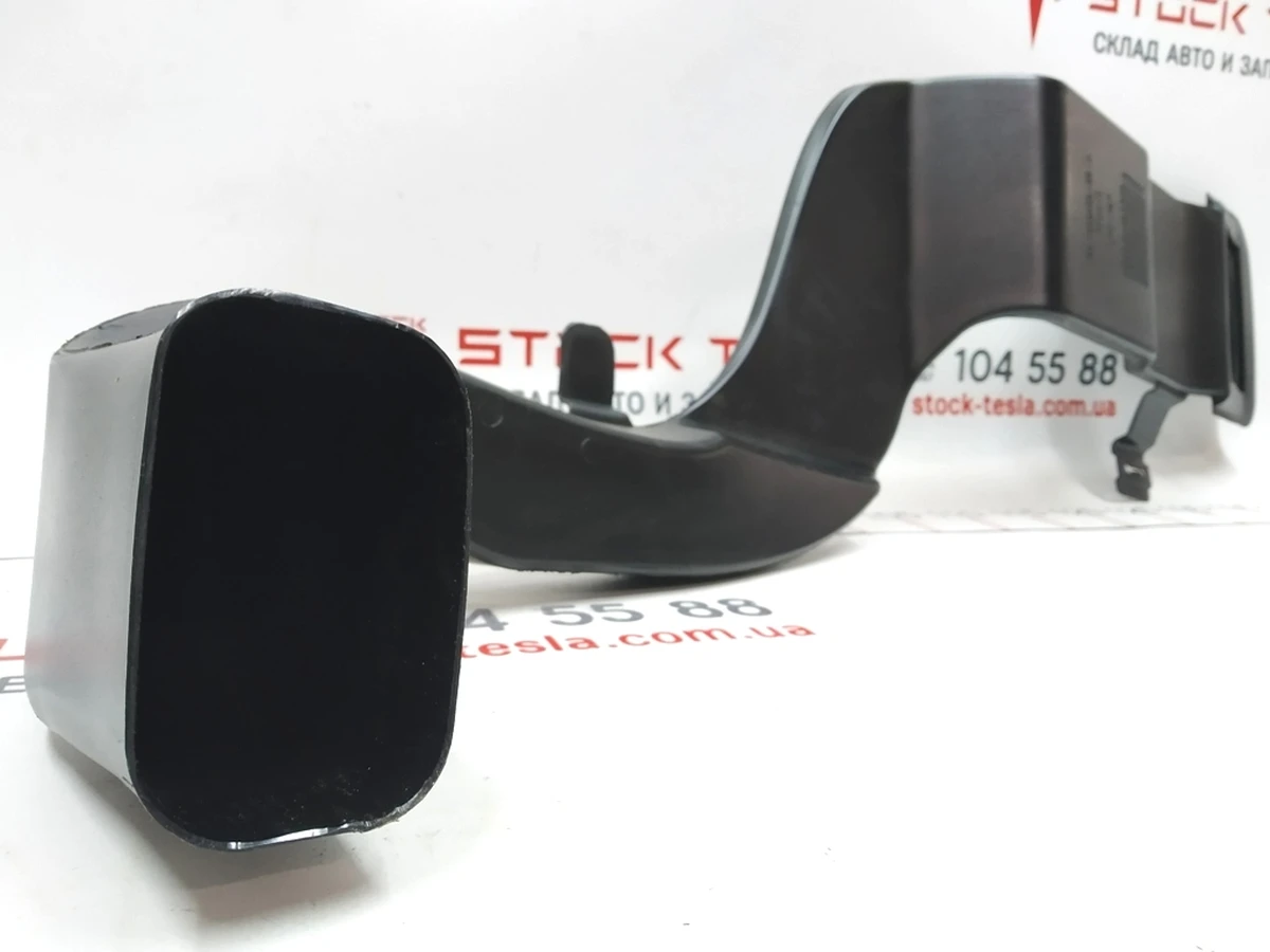 16 Повітропровід салону нижній правий Tesla model S, model S REST 1008450-00-I