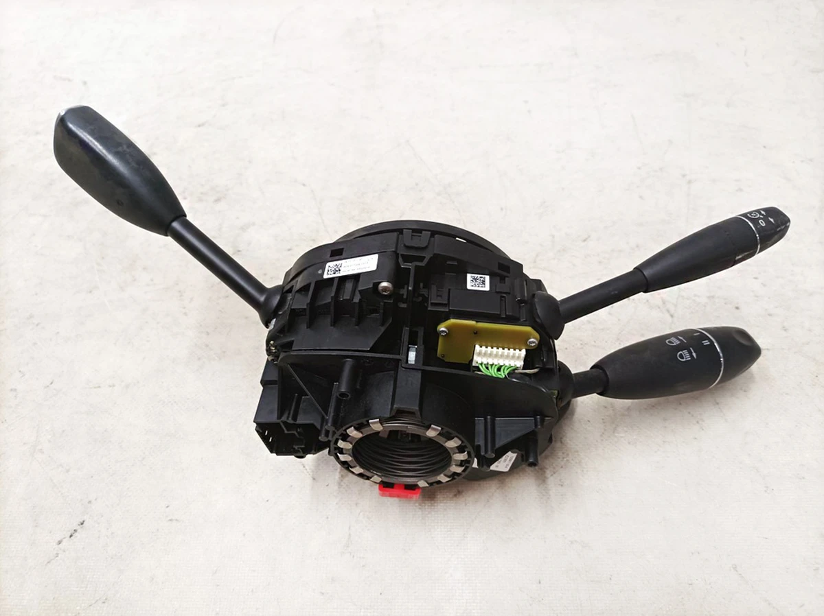 12 Модуль управления рулевой колонкой в сборе Tesla model S 1008471-00-A