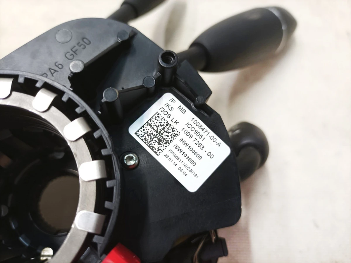 12 Модуль управления рулевой колонкой в сборе Tesla model S 1008471-00-A