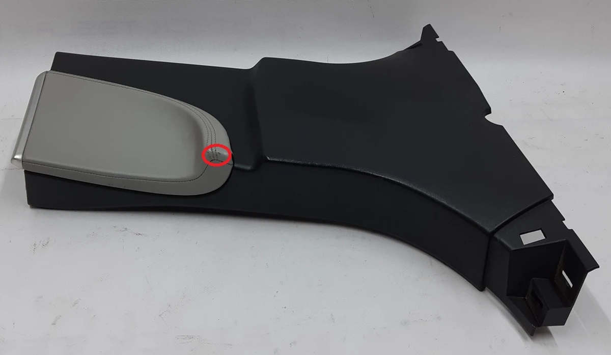 14 B-pillar trim lower right PVC GRAY damaged Tesla model S 1024631-09-C