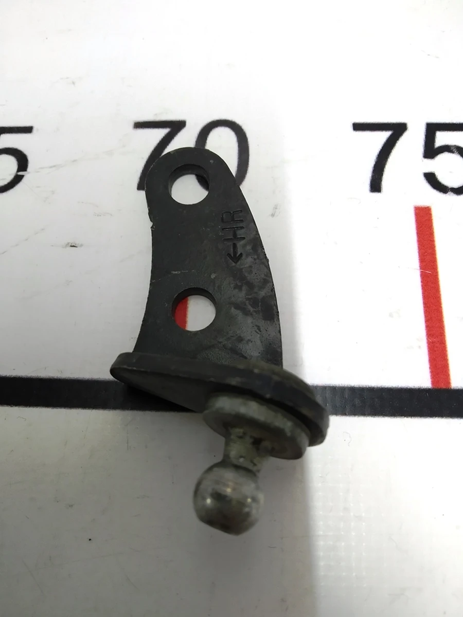 4 Hood damper mounting bracket right hood Tesla model S, model S REST 1008840-00-C