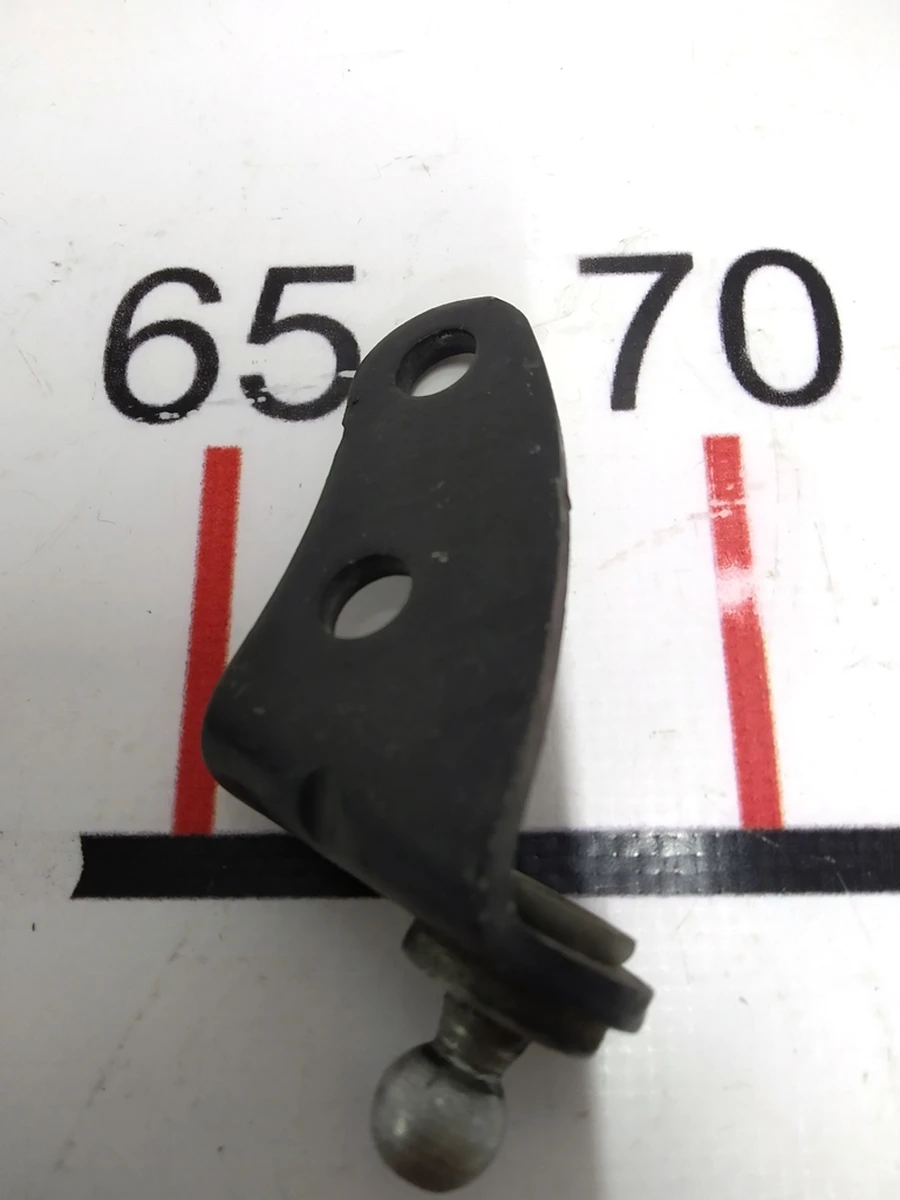 4 Кронштейн кріплення амортизатора капота лівий капот Tesla model S, model S REST 1008841-00-C