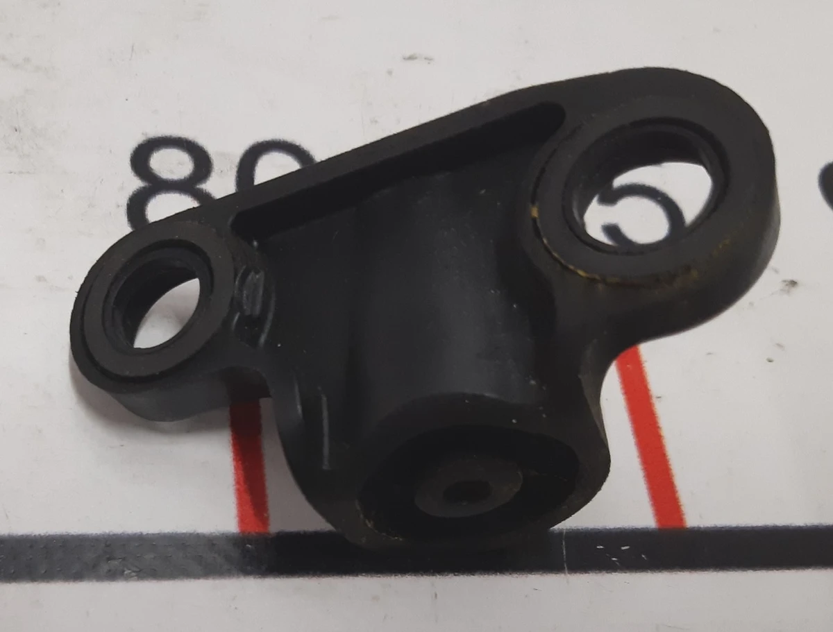 9 Корпус упору кришки багажника правий Tesla model S, model S REST 1008864-00-C