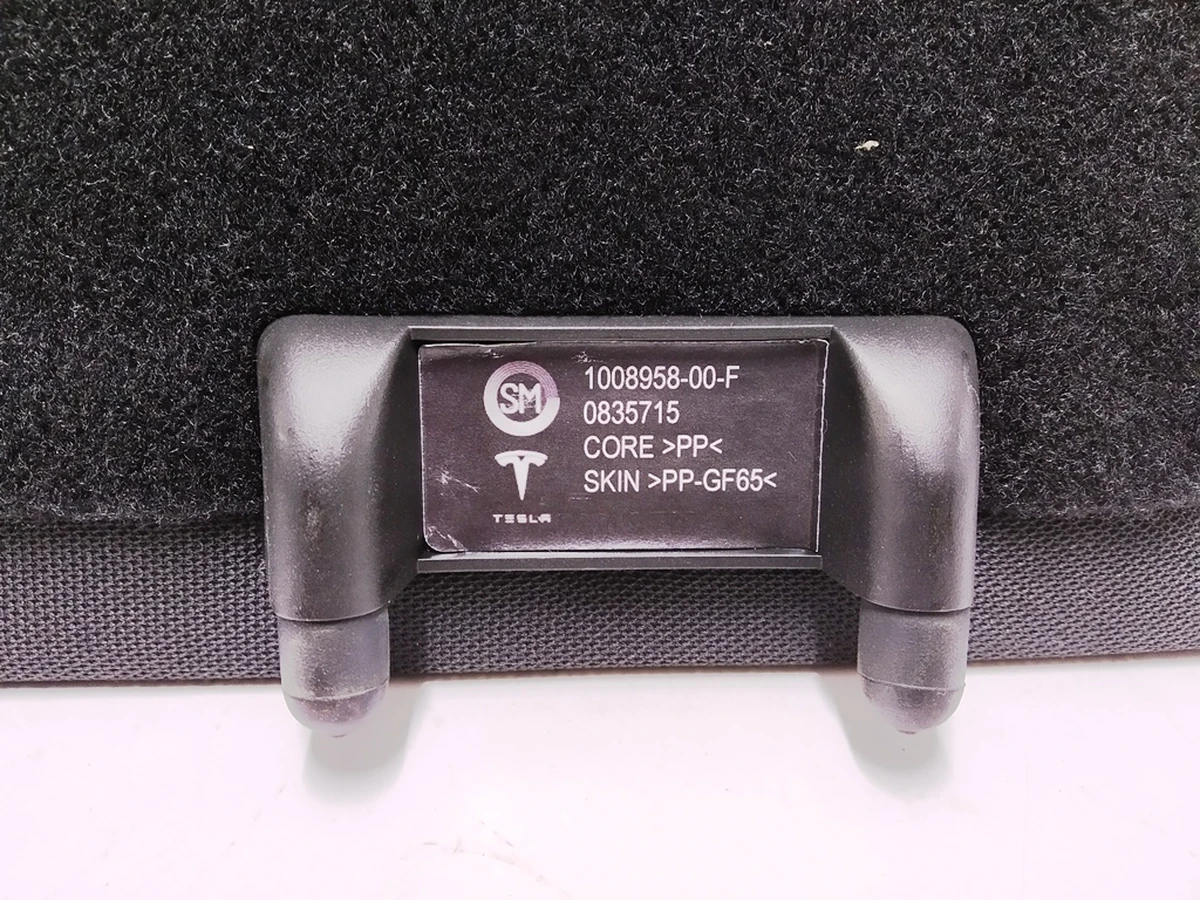 1 Полиця багажного відсіку верхня Tesla model S, model S REST 1120212-00-B