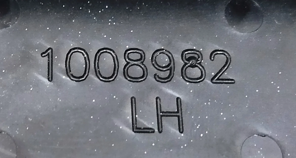 11 Пластина зовнішньої ручки дверей передньої/задньої PBCW Tesla model S, model S REST 1008982-00-D