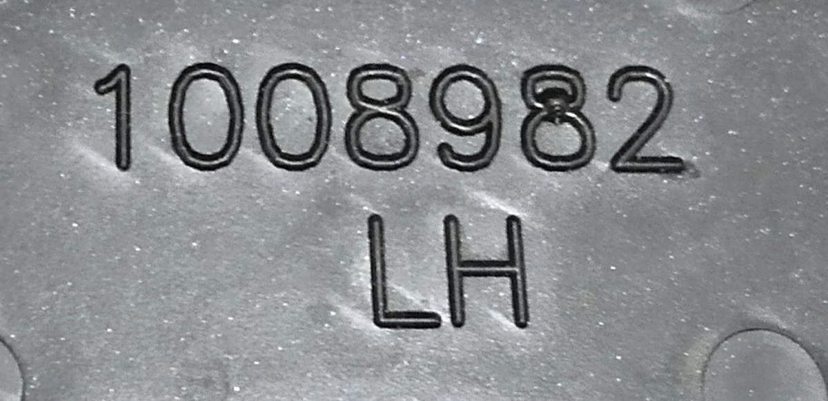 11 Пластина наружной ручки двери передней/задней левая PMNG Tesla model S, model S REST 1008982-00-D