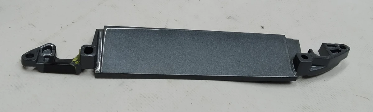 11 Пластина зовнішньої ручки дверей передньої/задньої ліва PMTG Tesla model S, model S REST 1008982-00-D