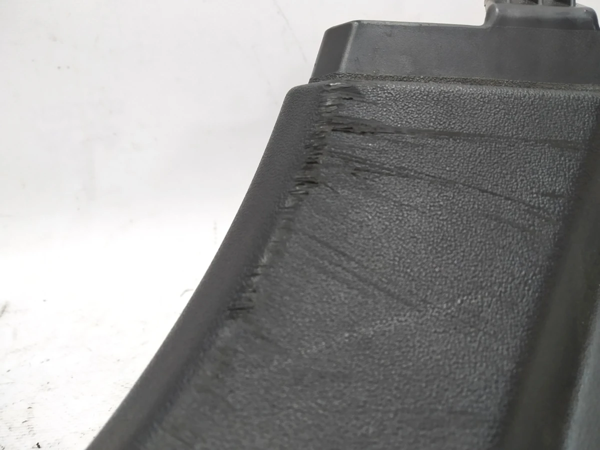 6 Luggage compartment lid, inner left, damaged Tesla model S, model S REST 1010830-00-B