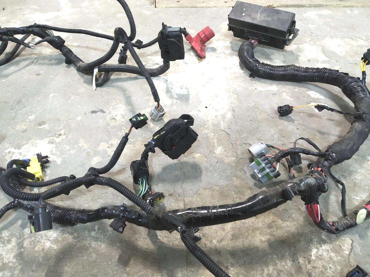 2 ASY,HRN,MDLS,LHD2WD,RAIL FR LT,ASC,IBST Tesla model S 1009096-71-M