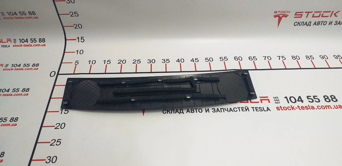 10 Накладка для динаміків кришки багажника в зборі Tesla Model S, Model S REST 1009233-00-H