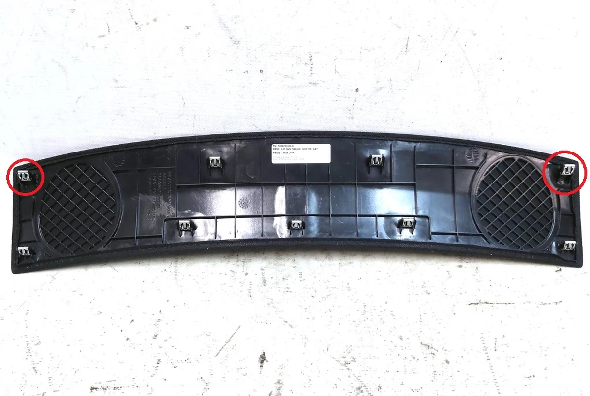 10 Накладка для динамиков крышки багажника в сборе Tesla Model S, Model S REST 1009233-00-H