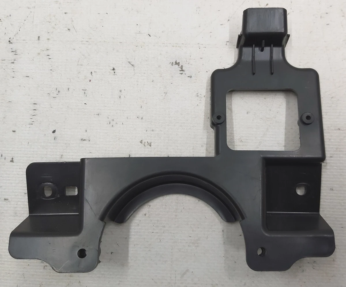 28 Кронштейн USB-порту Tesla model S, model S REST 1009245-00-D