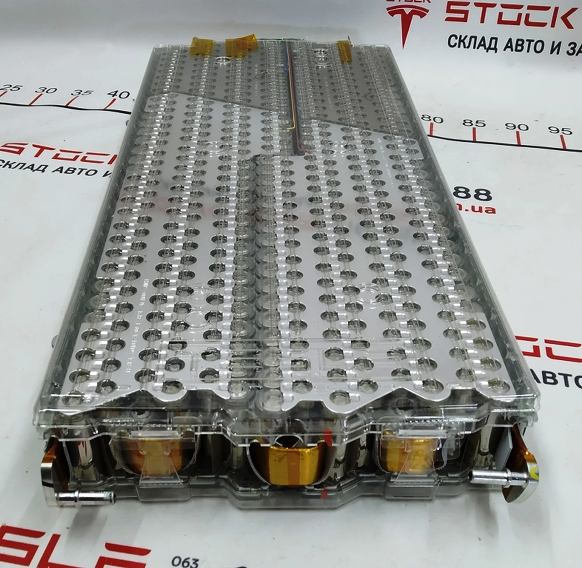 Модуль основной батареи (model S 85 kWh) S3 5,2 kWh 232 Ah 24 V(nominal) tipe 18650 без платы BMB Tesla model S 1014114-00-D